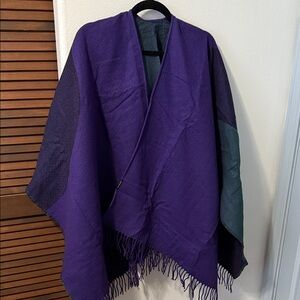 Marimekko x Uniqlo Purple and Black Reversible Stole/Poncho